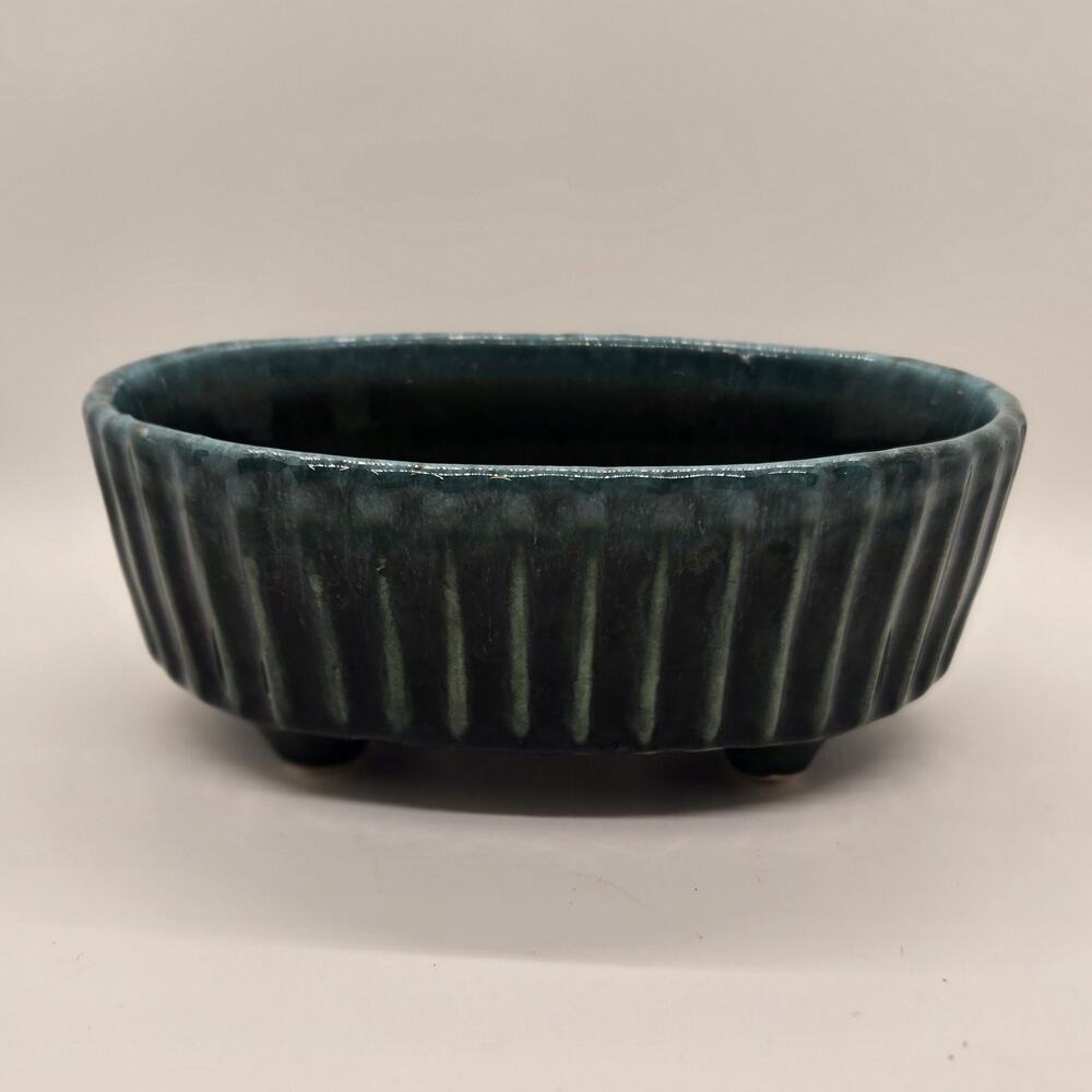 • Vintage Mid Century Hull Pottery Blue Green Drip Glaze Ribbed Oval Planter
